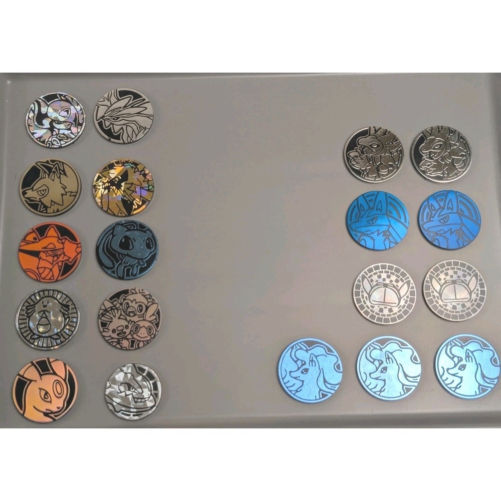 Pokémon TCG Coin Lot Holo Charizard Mew Eevee Lucario Vulpix 19 Total